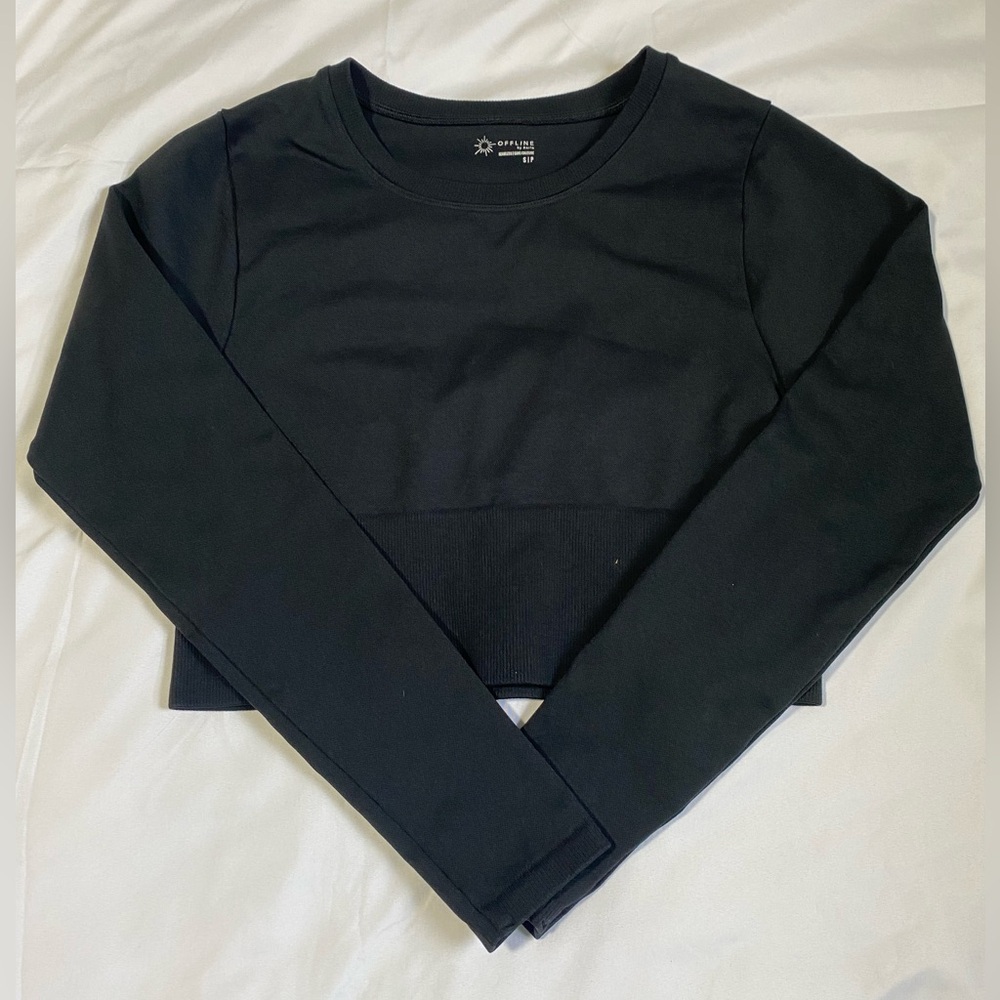 Aerie cropped black long sleeve. (S)